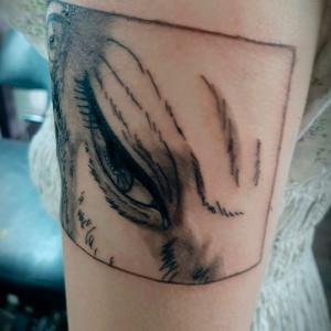 Tatouage bras loup Guibli 2