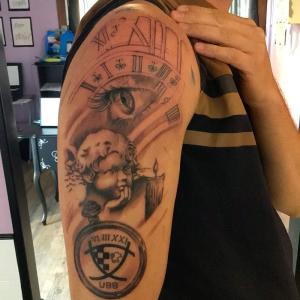 Tatouage bras temps 2